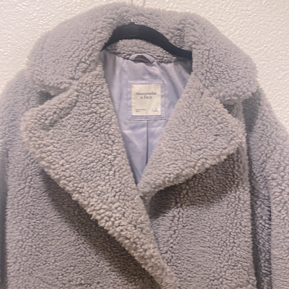 A&F Teddy Long Coat sz small - Picture 8 of 9